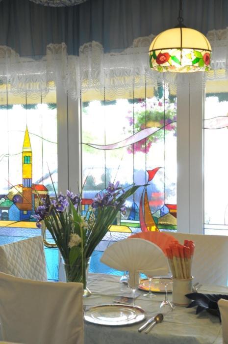 Albergo Ristorante Fabrizio Caorle Dış mekan fotoğraf